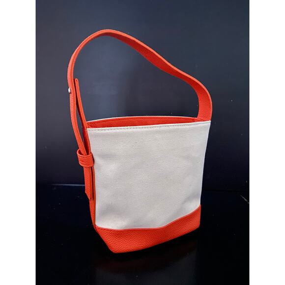 Casual Cream Canvas Shoulder Bag w/Orange Faux Leather Trim sz OS - Picture 3 of 13